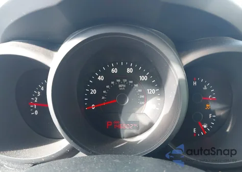 2010 Kia Soul + from USA, damaged, VIN KNDJT2A2XA7083257